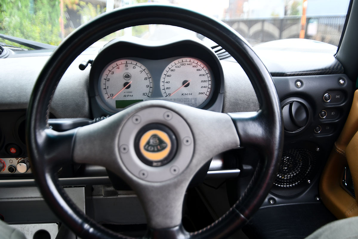 LOTUS ELISE　EXIGE 中古車