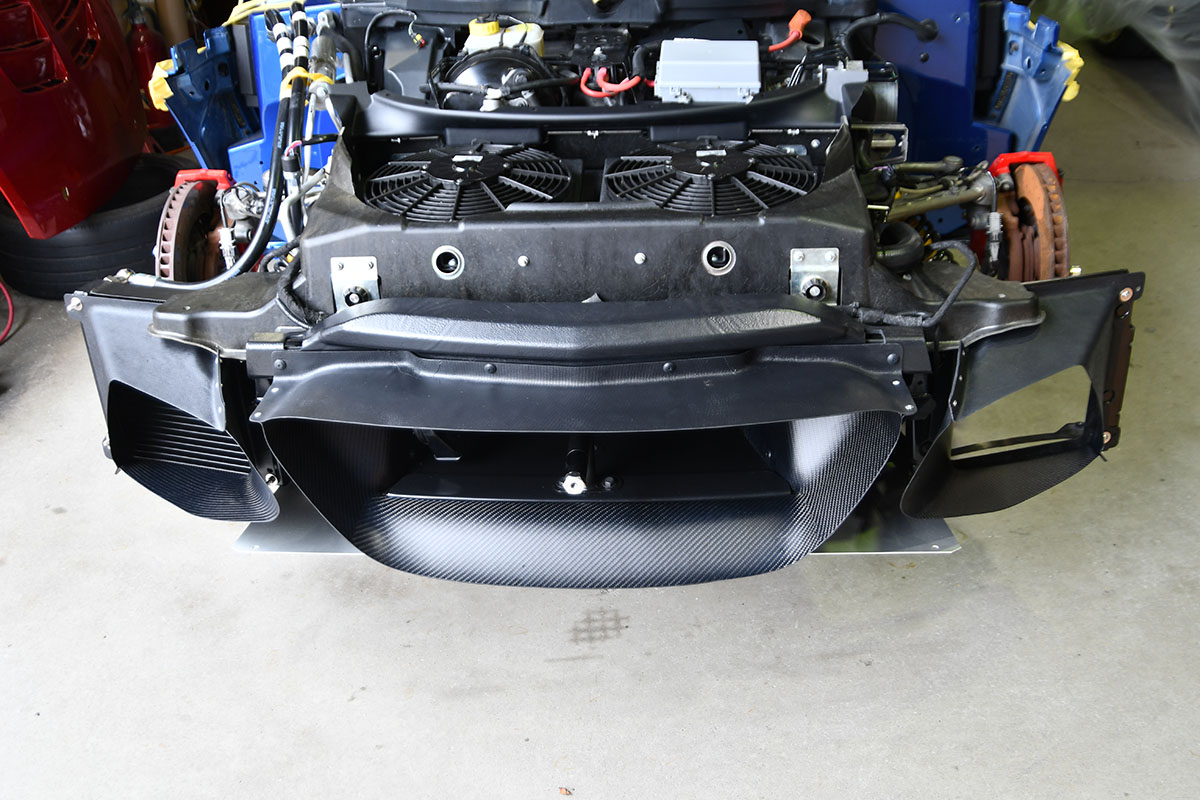 フロントクラムシェル　V6エキシージ用