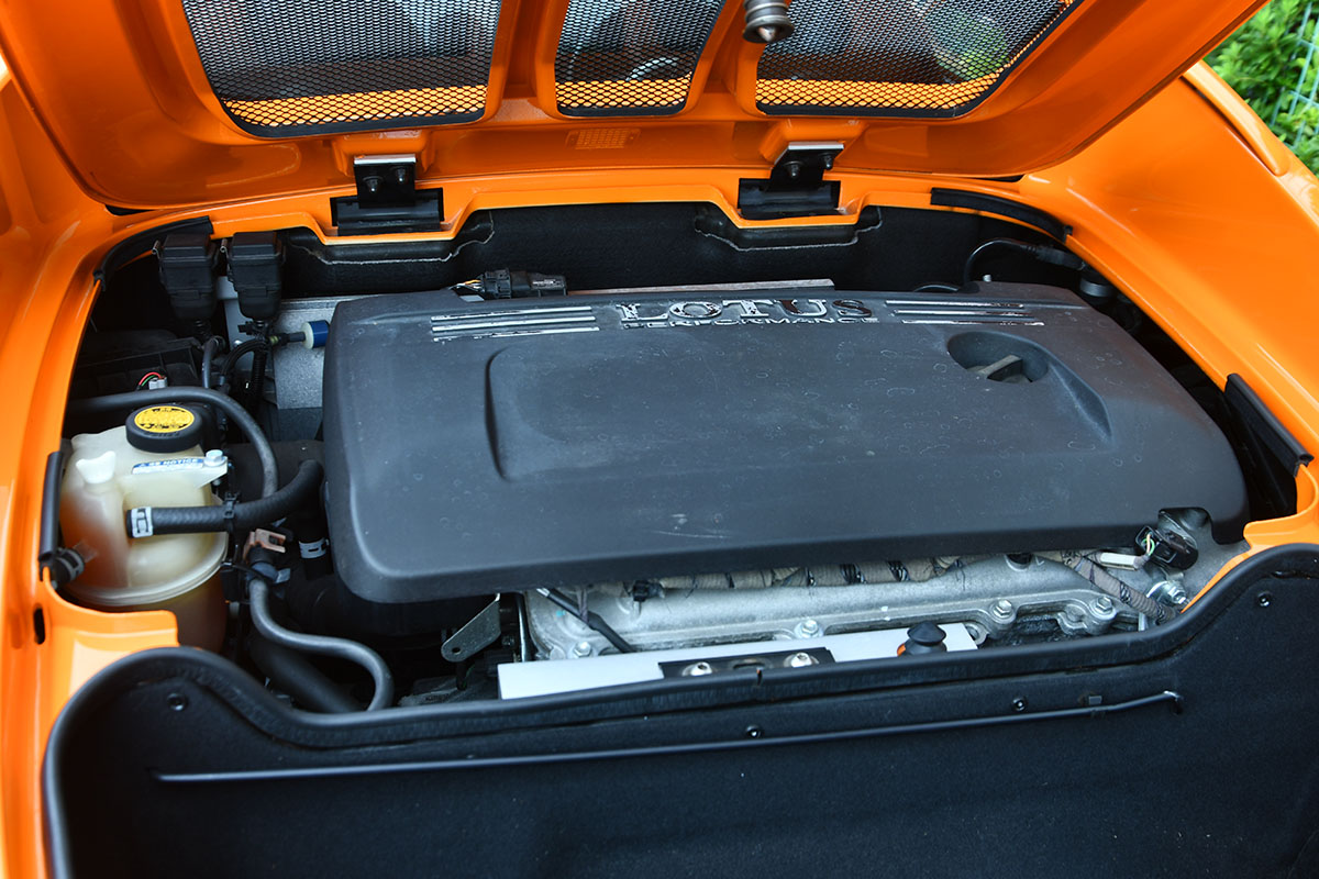 LOTUS ELISE　EXIGE 中古車
