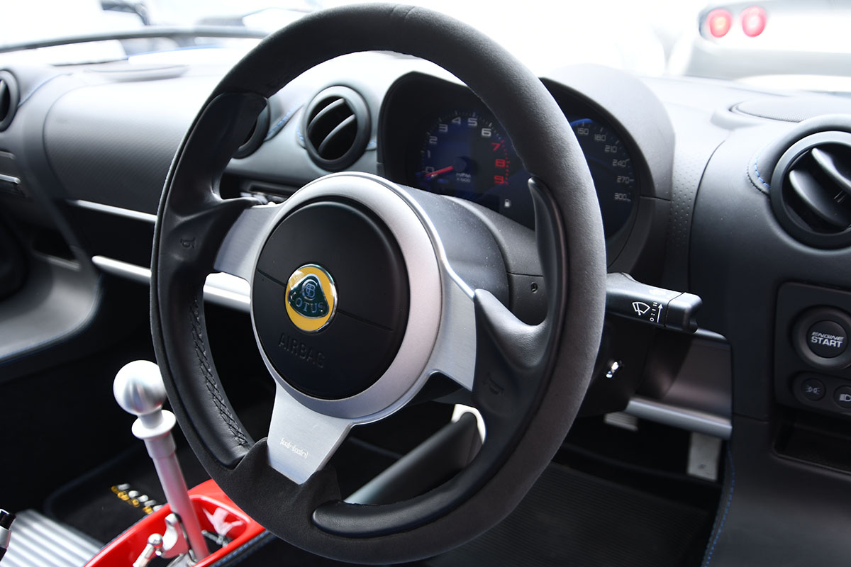 LOTUS ELISE　EXIGE 中古車